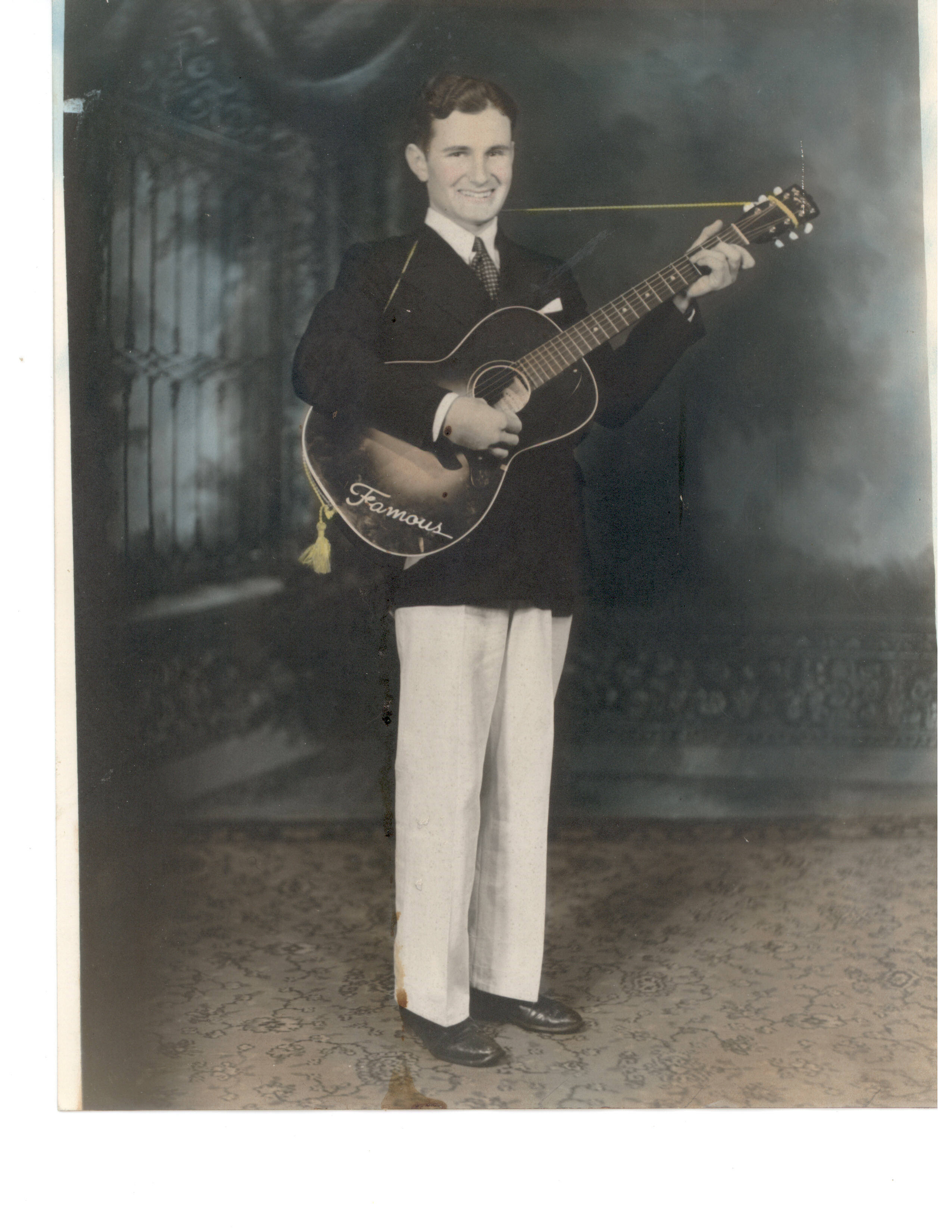 FamouswithGuitar.jpg